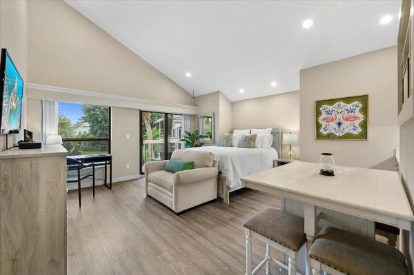 Tennis Lodges, 11863 Wimbledon Cir #543, Wellington, Florida 33414, image 1