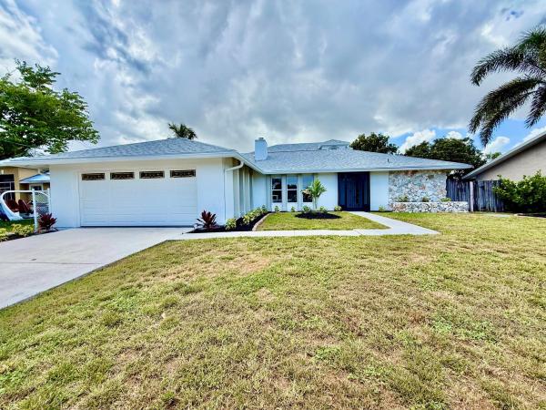 1898 SE Fallon Dr, Port St. Lucie, Florida 34983, image 1