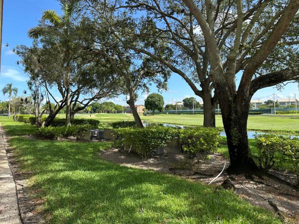 Cambridge At Century Village, 901 SW 128th Ter #113a, Pembroke Pines, Florida 33027, image 1