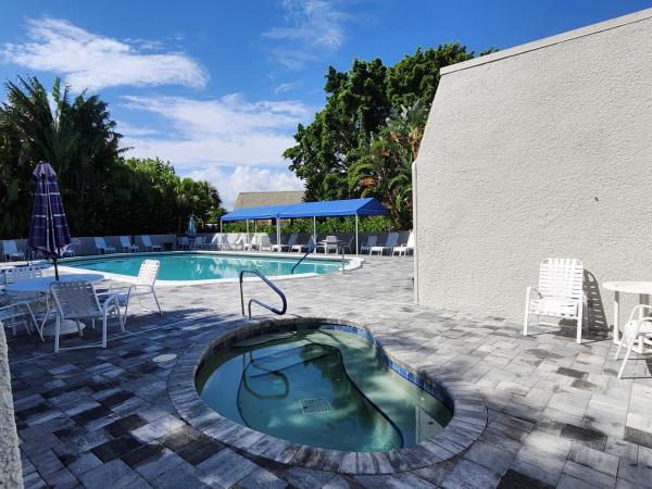 Luxemburg Court At The Fountains Of Palm Beach, 4471 Luxemburg Ct #101, Lake Worth Beach, Florida 33467, image 1