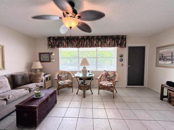Sterling Village, 340 Horizons W #203, Boynton Beach, Florida 33435, image 2
