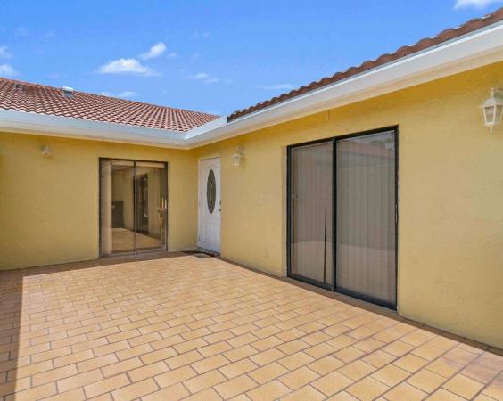 Sugar Pond Manor, 1120 Hyacinth Pl, Wellington, Florida 33414, image 1