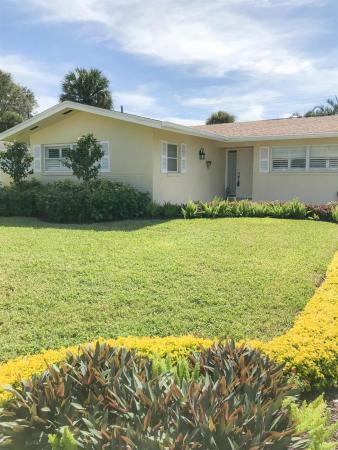Boca Raton Square, 1398 SW 9th St, Boca Raton, Florida 33486, image 1