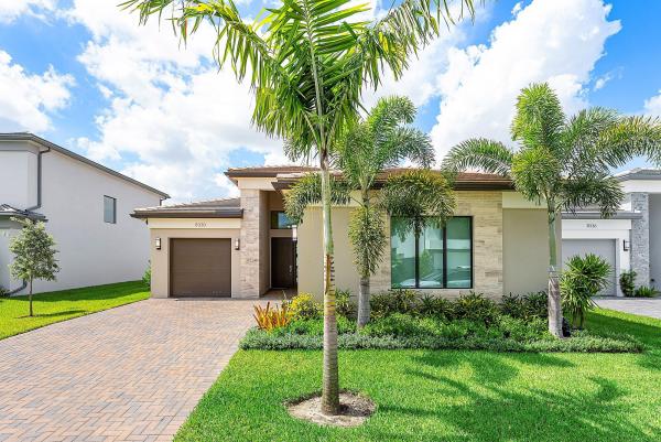8330 Essex Country Club Dr, Boca Raton, Florida 33434, image 1