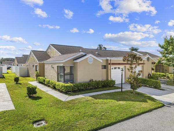 Villas On The Green, 4560 Grand Cypress Rd #50, West Palm Beach, Florida 33417, image 1