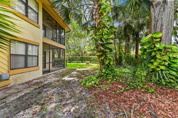 Sheffield Woods At Wellington, 12959 Pennypacker Trl #6, Wellington, Florida 33414, image 2