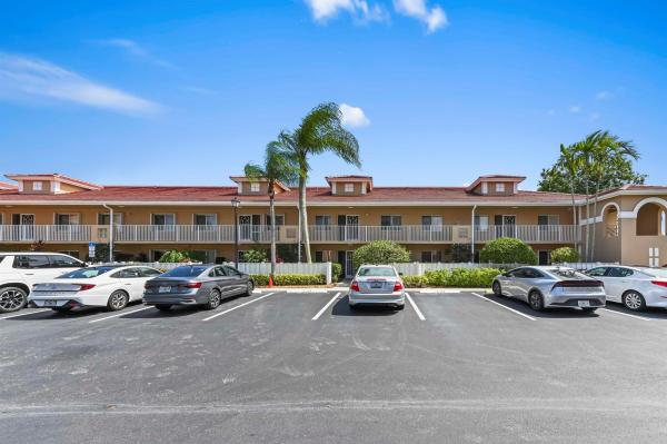 5952 Regal Glen Dr #207, Boynton Beach, Florida 33437, image 1