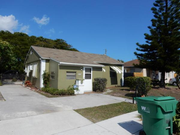Riviera Beach Heights, 538 W 3rd St, Riviera Beach, Florida 33404, image 1