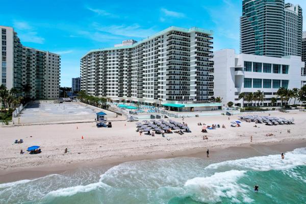 Sea Air Towers, 3725 S Ocean Dr #411, Hollywood, Florida 33019, image 1