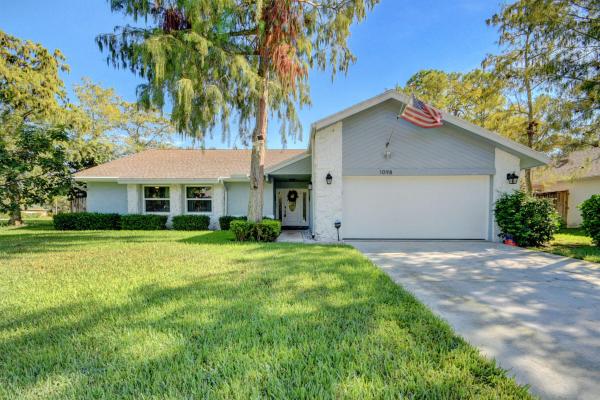 Sugar Pond Manor, 1098 Primrose Ln, Wellington, Florida 33414, image 1