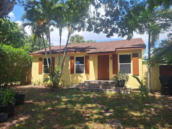 Lake Worth Town, 1213 S M St, Lake Worth Beach, Florida 33460, image 1
