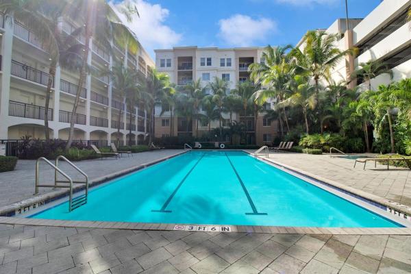 Vizcaya Lakes, 1660 Renaissance Commons 2326th Blvd #2326, Boynton Beach, Florida 33426, image 1