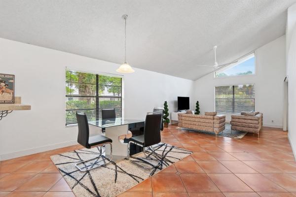 Modern Villas, 166 Sparrow Dr #6a, Royal Palm Beach, Florida 33411, image 1