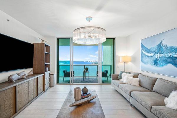 Marina Grande Club & Residences, 2650 Lake Shore Dr #2103, Riviera Beach, Florida 33404, image 1