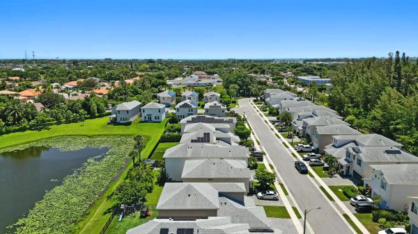 Lake Cove Of Lake Worth, 1824 Lake Cove Dr, Lake Worth Beach, Florida 33460, image 1