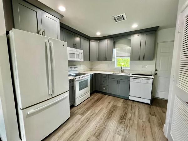 5289 Stacy St #8, West Palm Beach, Florida 33403, image 1