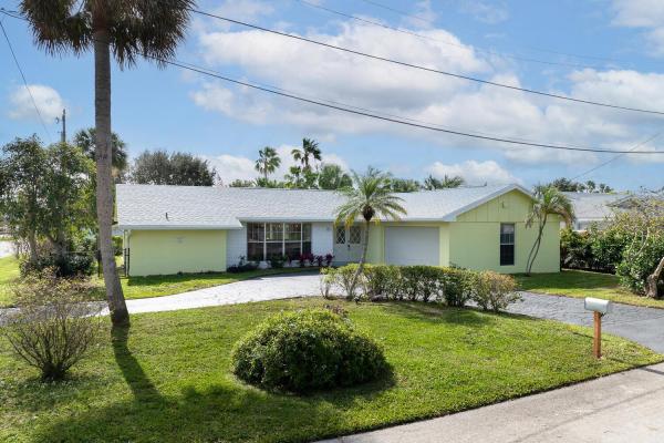 Rio Vista Of Island Shore, 912 Marlin Cir, Jupiter, Florida 33458, image 1