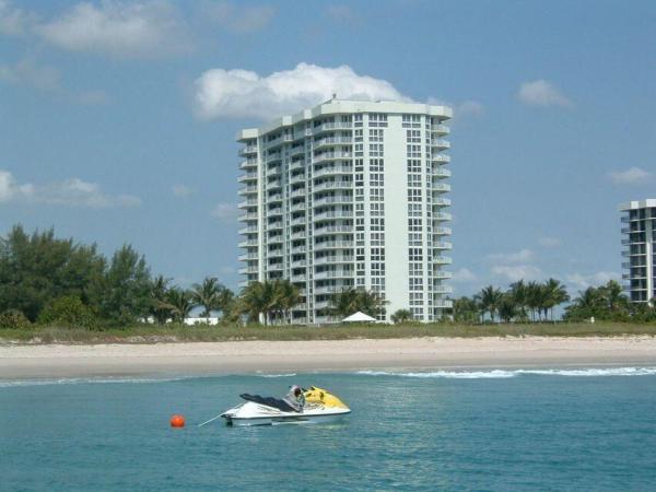 Aquanique Ocean Club, 2700 N Highway A1a #506, Fort Pierce, Florida 34949, image 1