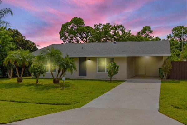 Floresta Pointe, 216 SE Fallon Dr, Port St. Lucie, Florida 34983, image 1