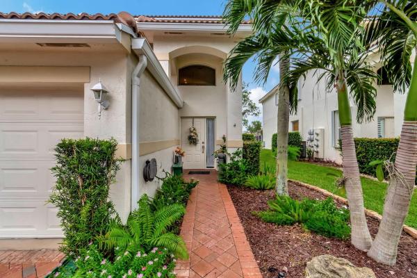 7942 Laina Ln #4, Boynton Beach, Florida 33437, image 1