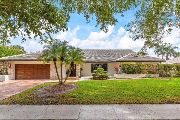 Woodlake Of Deer Creek, 264 Deer Creek Woodlake Cir, Deerfield Beach, Florida 33442, image 1
