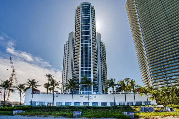 Ocean Three, 18911 Collins Ave #506, Sunny Isles Beach, Florida 33160, image 3