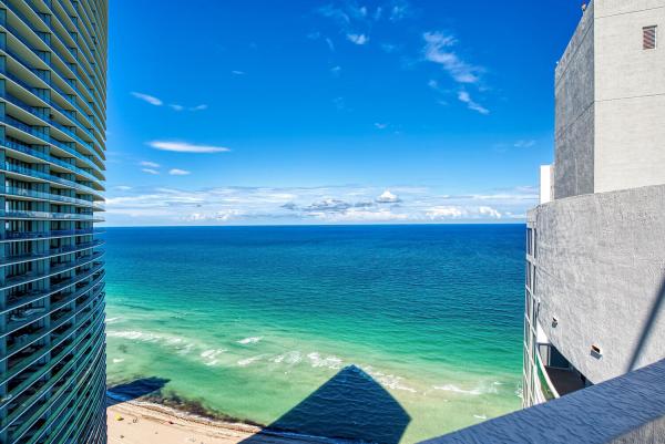 Ocean Three, 18911 Collins Ave #506, Sunny Isles Beach, Florida 33160, image 1