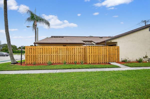 Waterview Estates, 2701 Waterview Cir, Palm Springs, Florida 33461, image 1