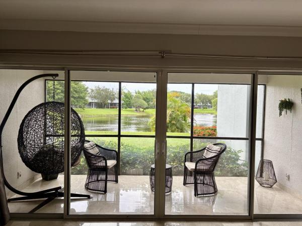 Lakes Of Woodhaven, 6101 Old Court Rd #140, Boca Raton, Florida 33433, image 1