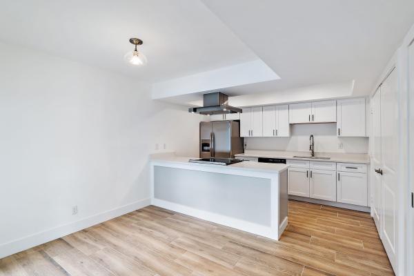401 Southwind Dr #7, North Palm Beach, Florida 33408, image 1