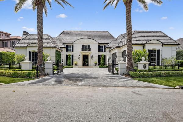 Royal Palm Yacht & Country Club, 377 E Coconut Palm Rd, Boca Raton, Florida 33432, image 1