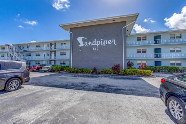 Sandpiper, 120 Lehane Ter #309, North Palm Beach, Florida 33408, image 1
