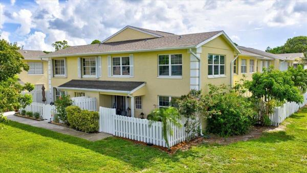 The Charter Club Of Palm Beach, 221 Foxtail Dr #I, Greenacres, Florida 33415, image 1