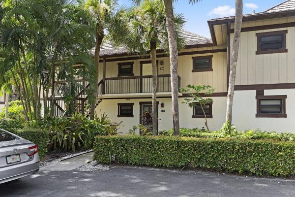 Bagattelle, 13334 Polo Club Rd #317, Wellington, Florida 33414, image 1