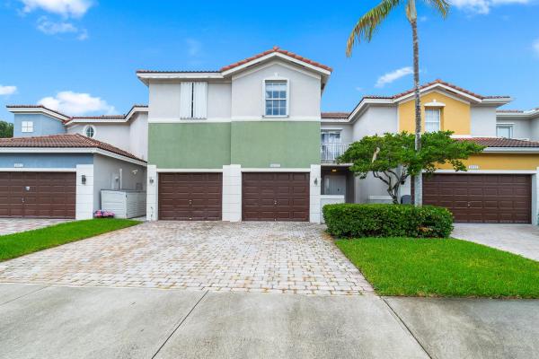 Netherlands, 8022 NW 114th Pl, Doral, Florida 33178, image 1