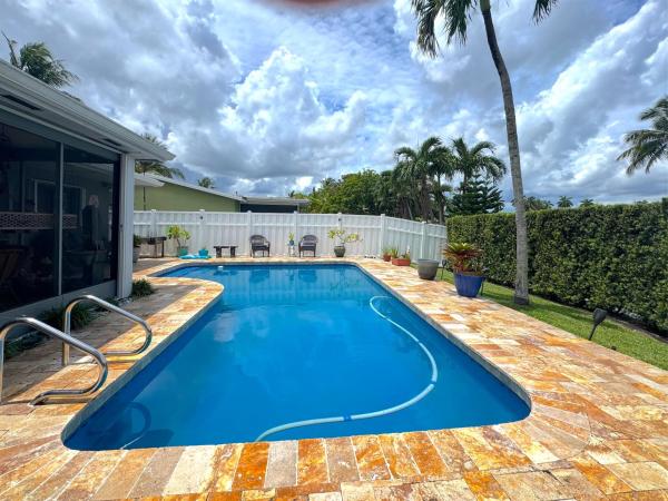 Sunrise Golf Village, 11421 NW 38th Pl, Sunrise, Florida 33323, image 1