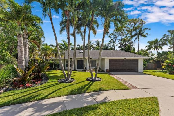 Sugar Pond Manor, 1021 Corallita Ct, Wellington, Florida 33414, image 1