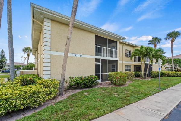 1535 SE Royal Green Cir #104, Port St. Lucie, Florida 34952, image 1