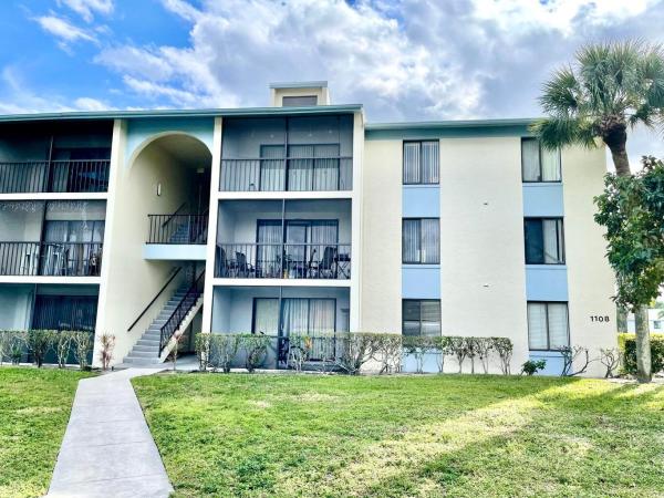 The Palm Club, 1108 Green Pine G1 Blvd #G1, West Palm Beach, Florida 33409, image 1