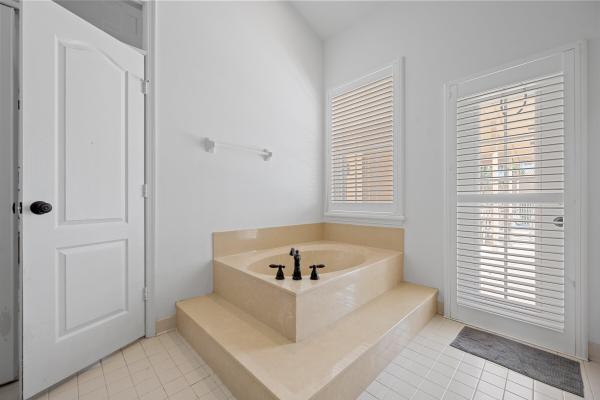 Stonewal Estates, 8738 Marlamoor Ln, Palm Beach Gardens, Florida 33412, image 1