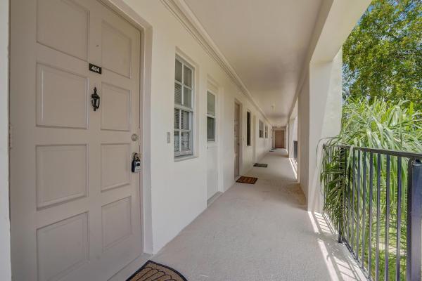 Palm-Aire Country Club 1, 2751 N Palm Aire Dr #404, Pompano Beach, Florida 33069, image 1