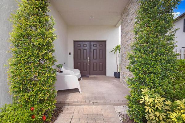 21040 NE 2nd Ct, Unincorporated Dade County, Florida 33179, image 1