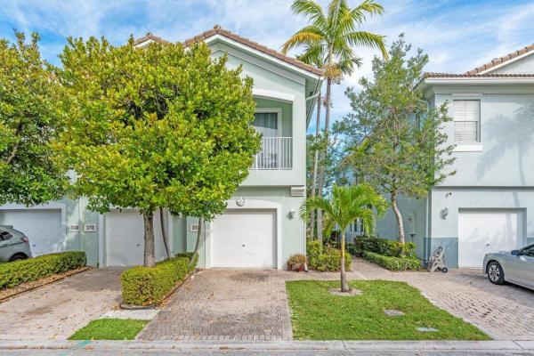 3156 Laurel Ridge Cir, Riviera Beach, Florida 33404, image 1