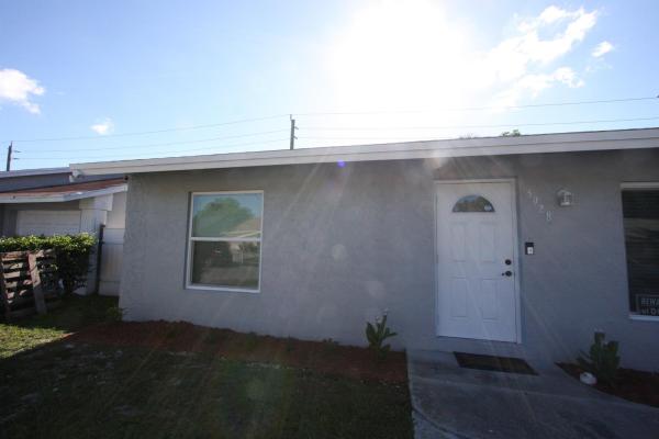 Lantana Homes, 5928 Ithaca Cir, Lake Worth Beach, Florida 33463, image 1