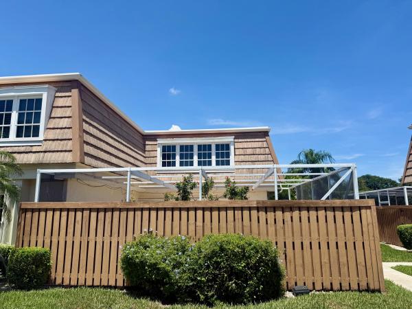 Winchester Courts, 11554 Winchester Dr, Palm Beach Gardens, Florida 33410, image 1