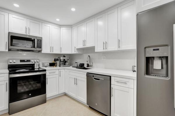 Country Club Tower Of Coral Springs, 10777 W Sample Rd #505, Coral Springs, Florida 33065, image 1