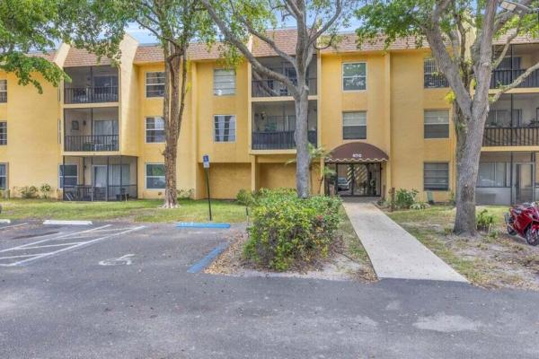 Casa Del Rio, 470 NW 20th St #2080, Boca Raton, Florida 33431, image 1