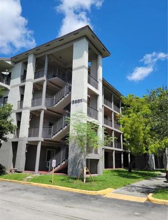 Riverside Villas At Coral Springs, 2801 Riverside Dr #307-S, Coral Springs, Florida 33065, image 1