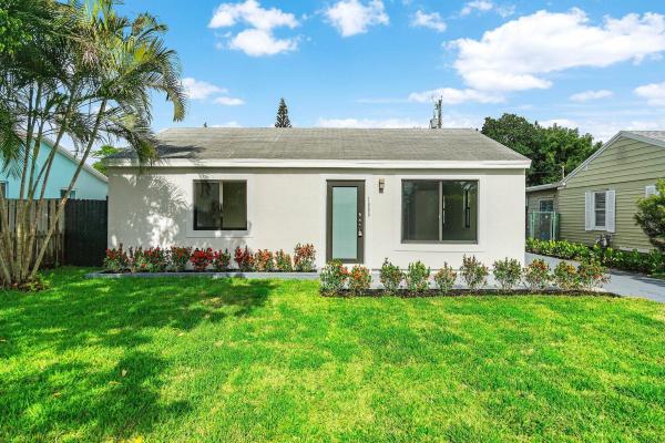North Lake Worth, 1505 N N St, Lake Worth Beach, Florida 33460, image 1
