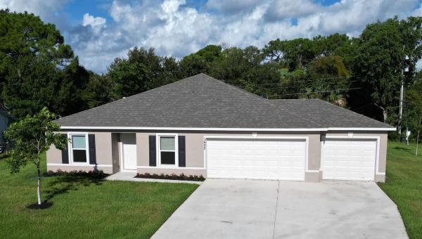 Sandhill Crossing, 1602 SE Mansfield St, Port St. Lucie, Florida 34952, image 1
